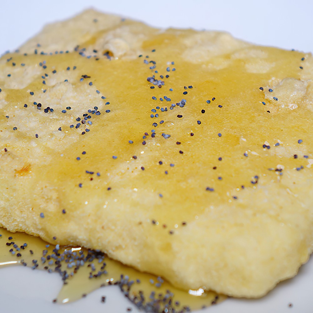 Feta fried with honey